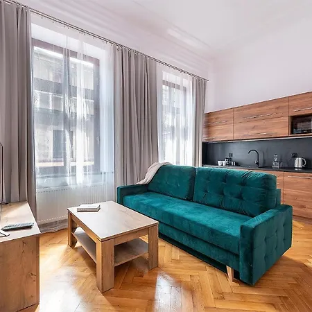 Center Piotrkowska Apartmán Lodž